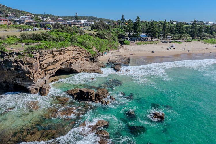 Bombora Beach House at Caves Beach