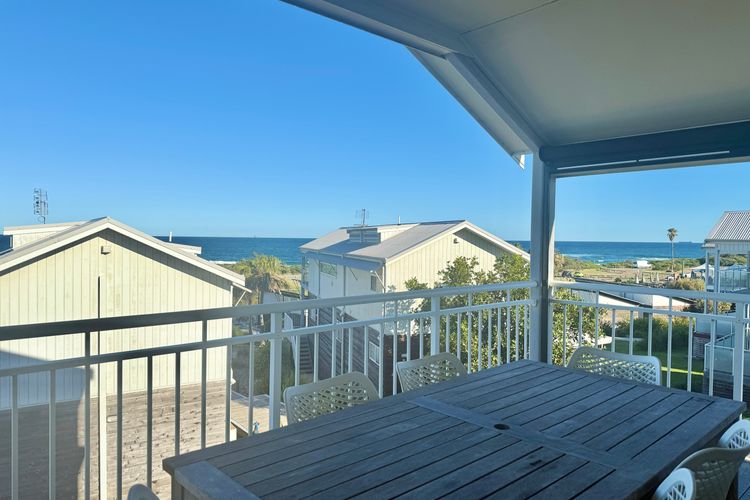 Oceanside Oasis at Caves Beach Villas