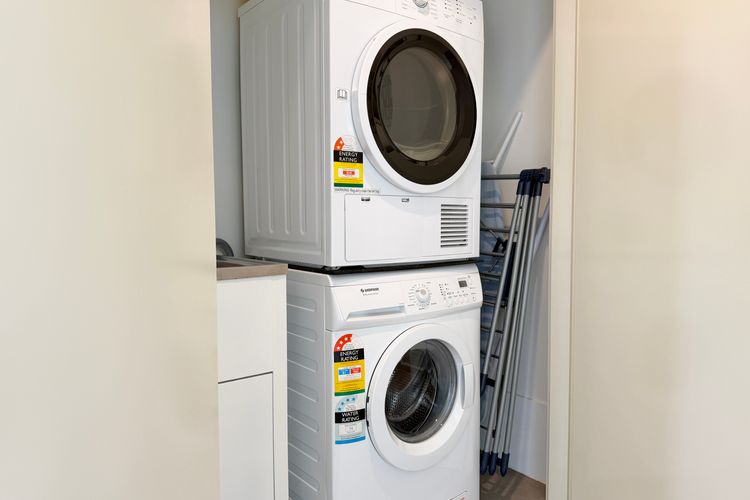 Beach Daze at Caves Beach Villas