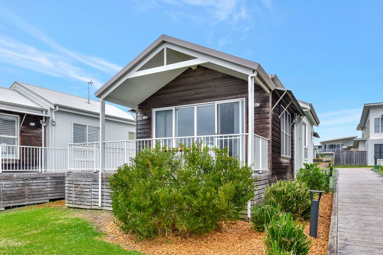 Coastal Breeze at Caves Beach Villas