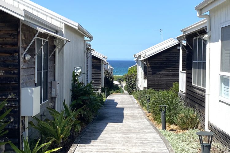 Coastal Breeze at Caves Beach Villas