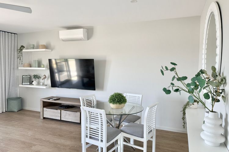 Bluewater Bliss at Caves Beach Villas