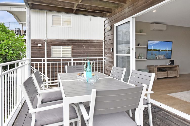 Bluewater Bliss at Caves Beach Villas