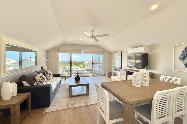 Bluewater Bliss at Caves Beach Villas