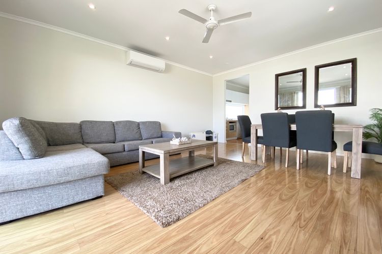 Aqua Villa at Caves Beach Villas