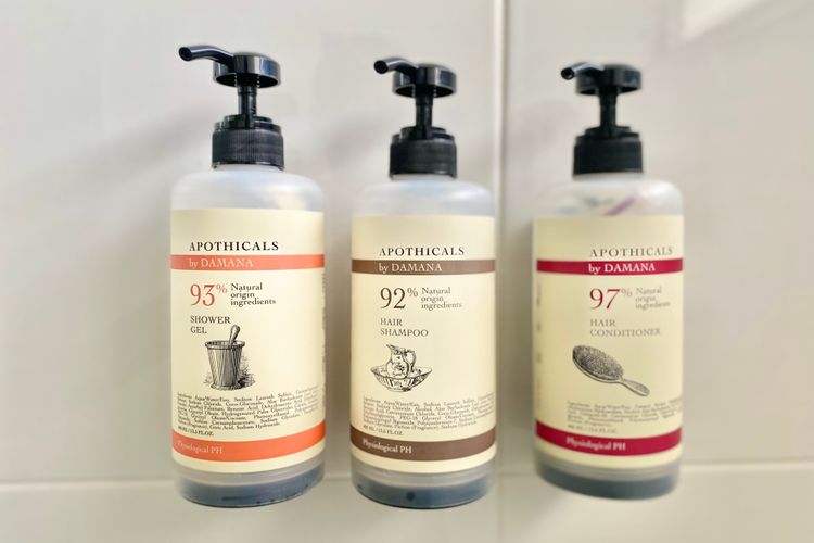 Aqua Villa at Caves Beach Villas