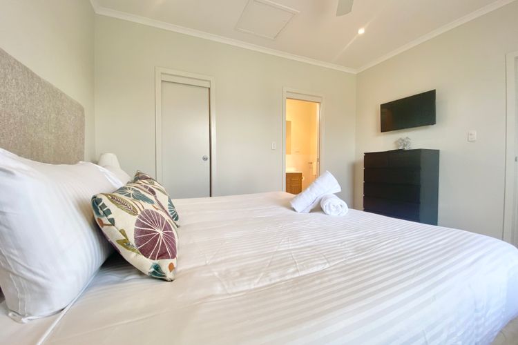 Aqua Villa at Caves Beach Villas