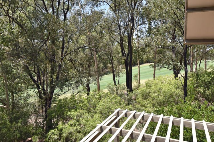 Cypress Lakes Villa 516 Primrose