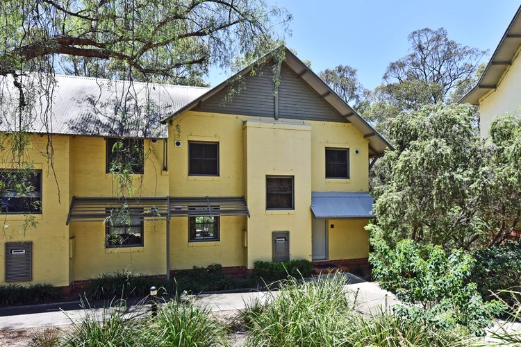 Cypress Lakes Villa 516 Primrose