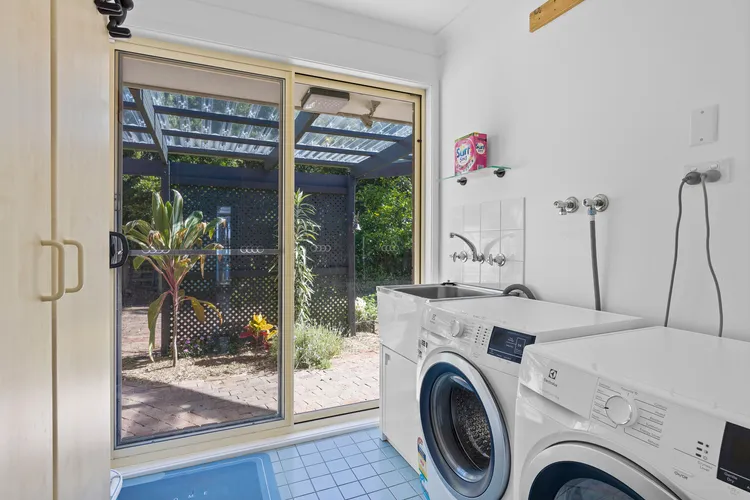 Waterfront Paradise Lodge Brightwaters