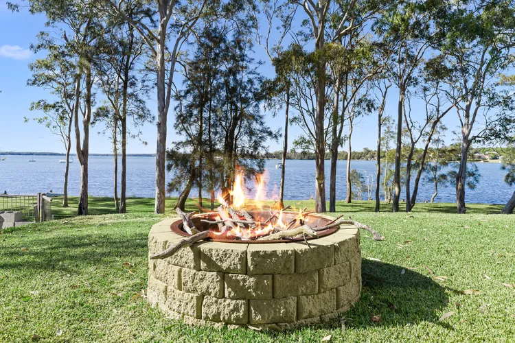 Waterfront Paradise Lodge Brightwaters