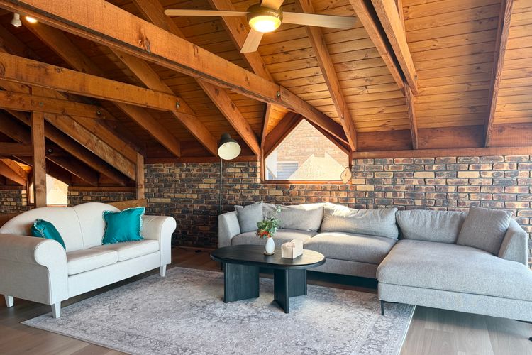 Treehouse Waterview at Caves Beach!