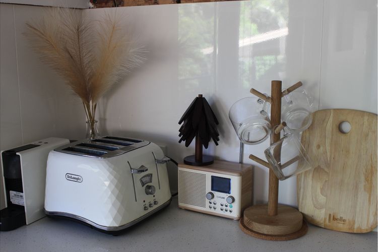 Treehouse Waterview at Caves Beach!