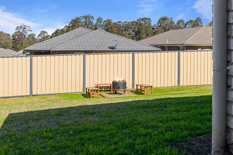 Tempranillo Guesthouse Fire Pit Among the Vineyard