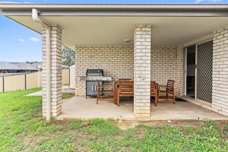 Tempranillo Guesthouse Fire Pit Among the Vineyard
