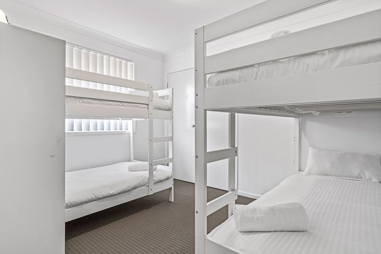 Tempranillo Guesthouse Fire Pit Among the Vineyard