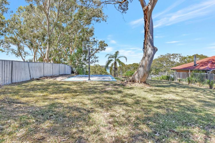 Upper Deck On Dobell