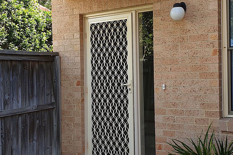 Toowoon Beach View 3br Villa 4 just steps to beach with views