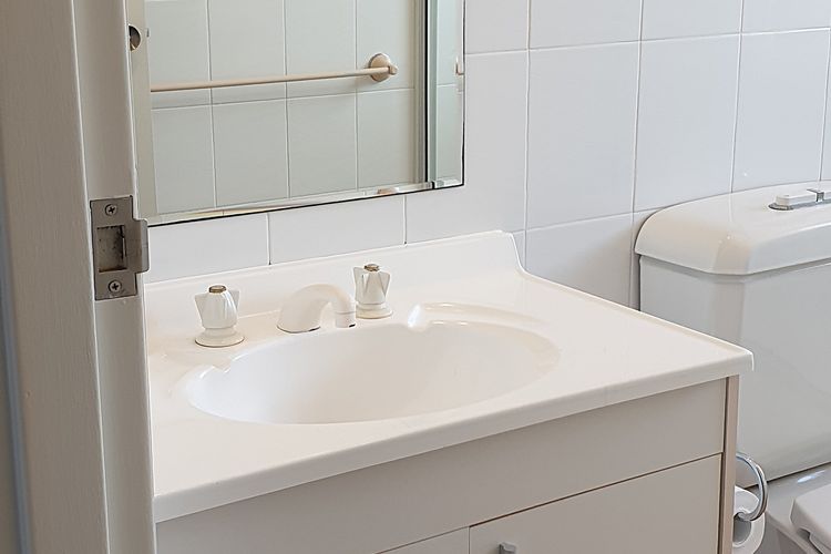 Toowoon Beach View 3br Villa 4 just steps to beach with views