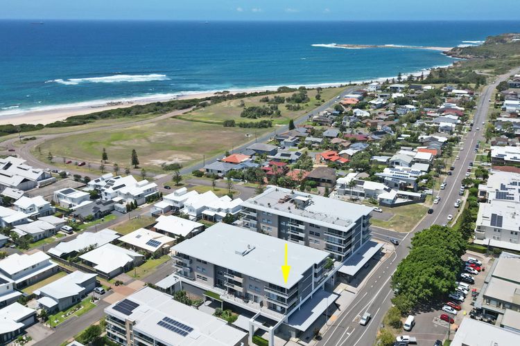 Oceanview Penthouse Caves Beach