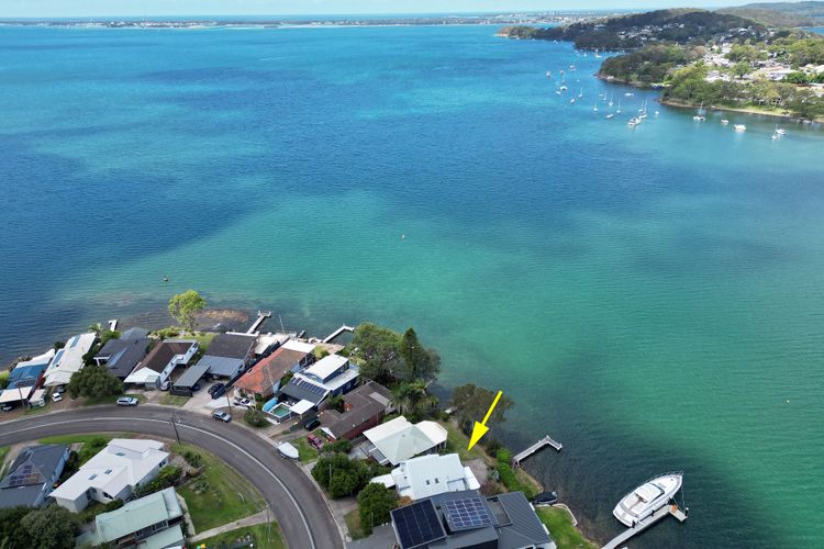 Lakehouse on Alexander