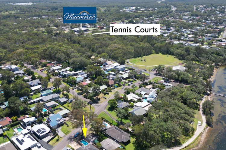 ChrisTony 3 Bdrm Waterfrnt Cottage