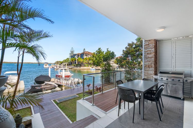 Waterfront Oasis in Runaway Bay