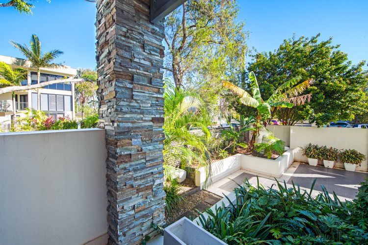 Waterfront Oasis in Runaway Bay