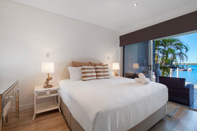 Waterfront Oasis in Runaway Bay