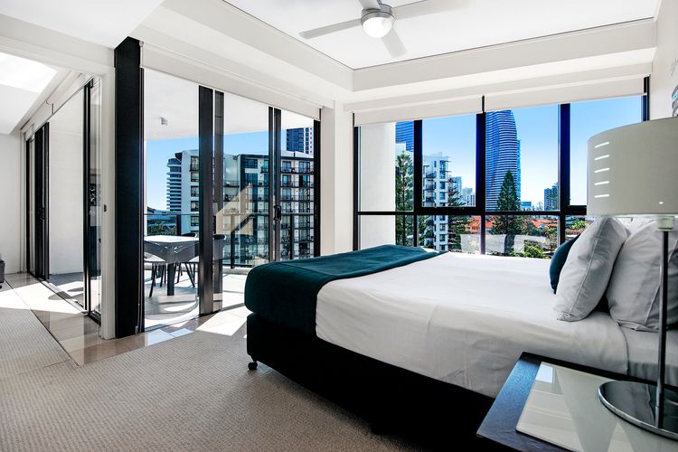 Stunning 2 Bed Apartment in Sierra Grand