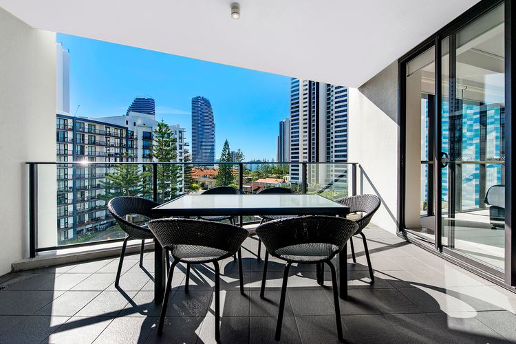 Stunning 2 Bed Apartment in Sierra Grand