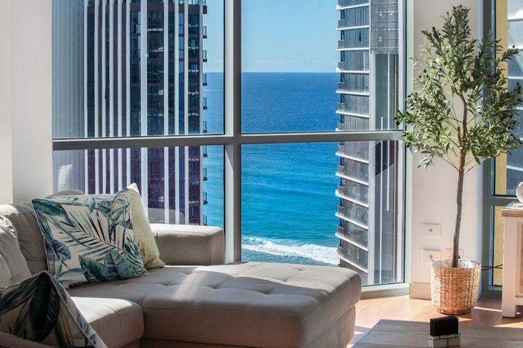 Spacious Family Apt – Waterslides & Ocean Views!