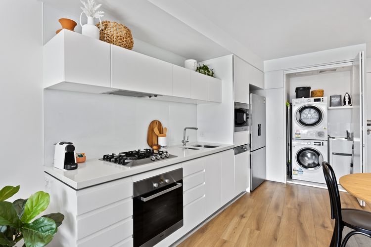 Stylish and Modern Oracle 2 Bedroom Apartment