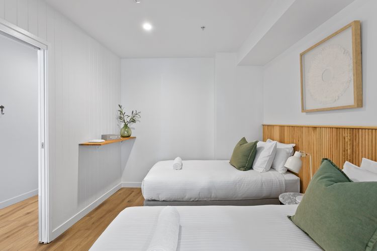 Stylish and Modern Oracle 2 Bedroom Apartment