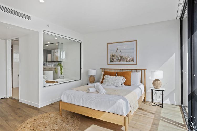 Stylish and Modern Oracle 2 Bedroom Apartment