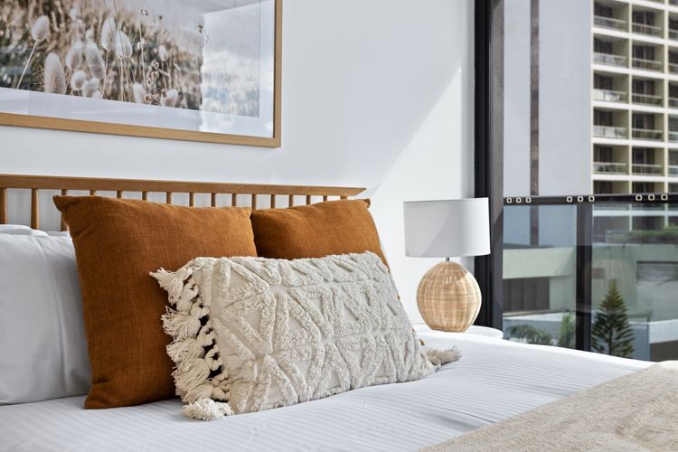 Stylish and Modern Oracle 2 Bedroom Apartment