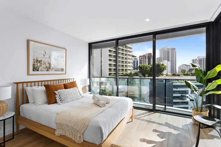 Stylish and Modern Oracle 2 Bedroom Apartment