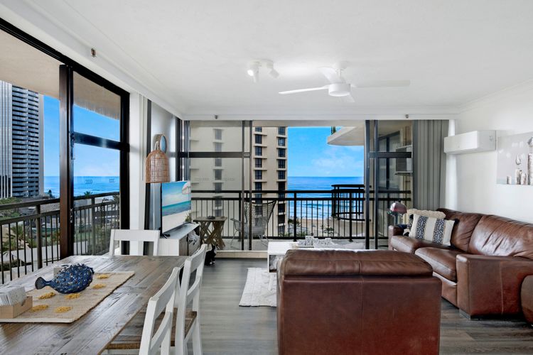 Beachcomber Getaway With Ocean Views