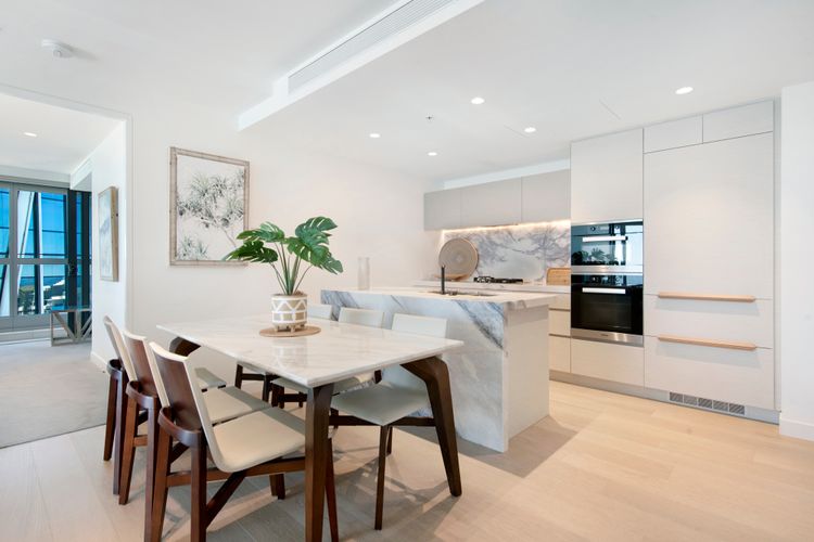 Jewel Broadbeach Luxury Apartment