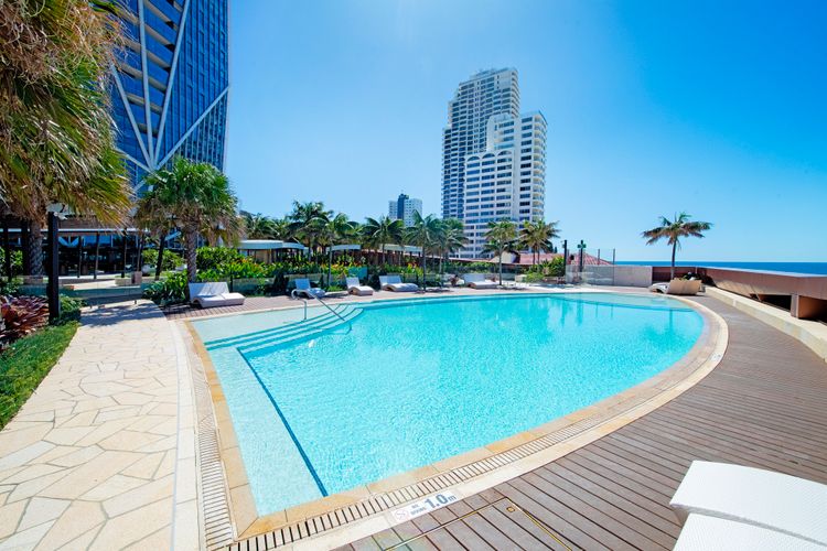 Jewel Broadbeach Luxury Apartment