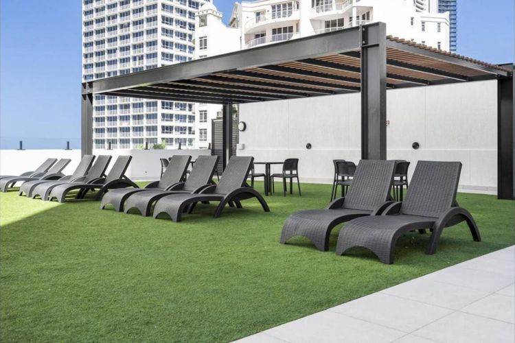 Deluxe Twin Studio in Surfers Paradise