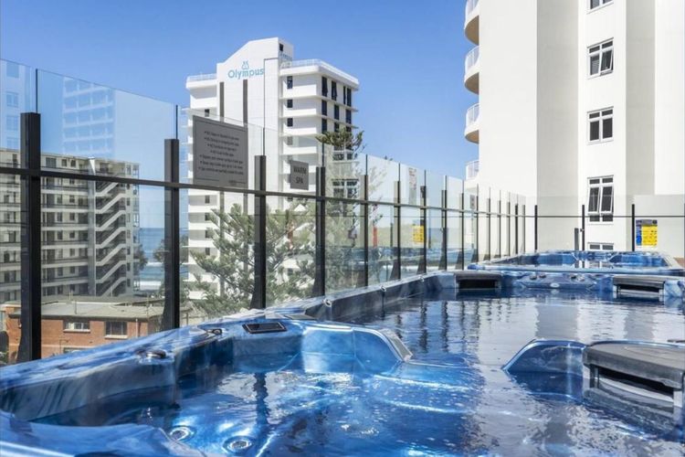 Deluxe Twin Studio in Surfers Paradise