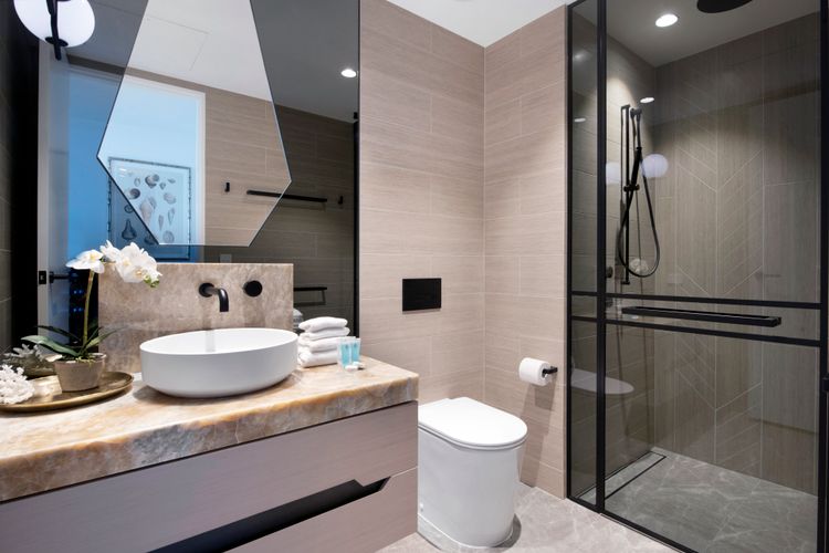 Jewel Stunning Ocean Views 2 Bed Apartment