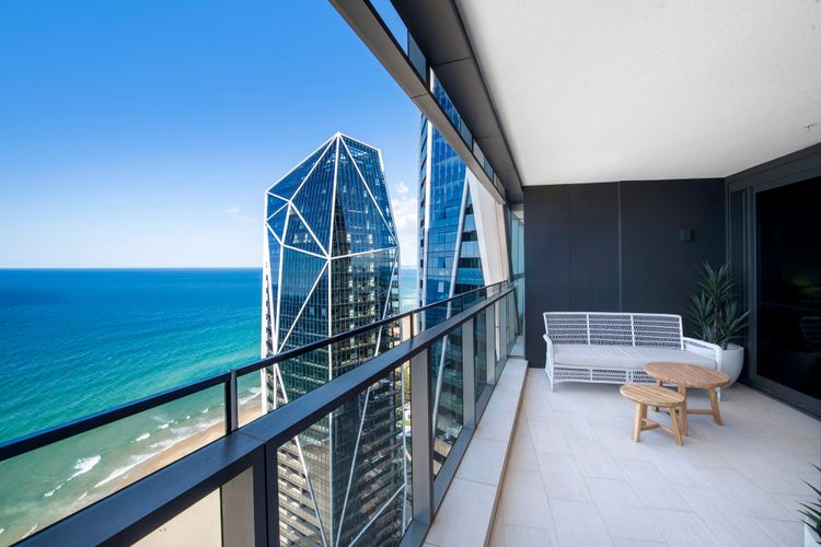 Jewel Stunning Ocean Views 2 Bed Apartment