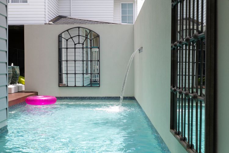 Luxury Tri-Level Duplex in Mermaid Beach