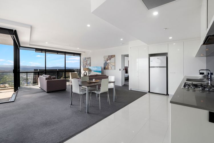 Circle On Cavill High Floor 1 Bedroom Apartment
