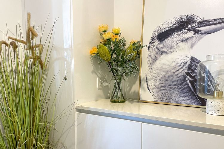 Beachfront Access & Rooftop Pool Views 2BR