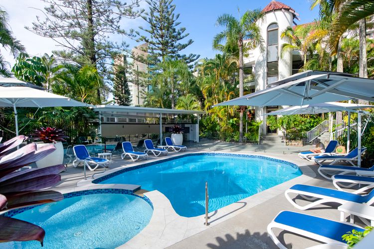 Copacabana getaway close to the beach