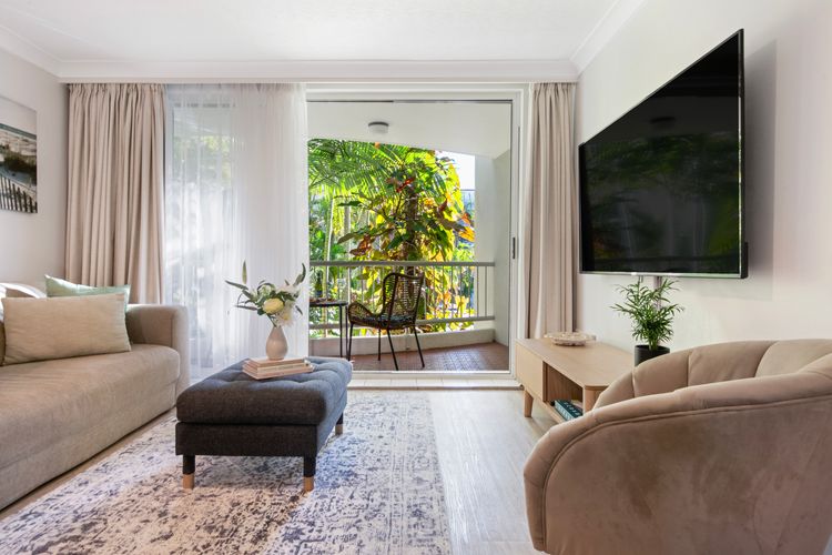 Copacabana getaway close to the beach