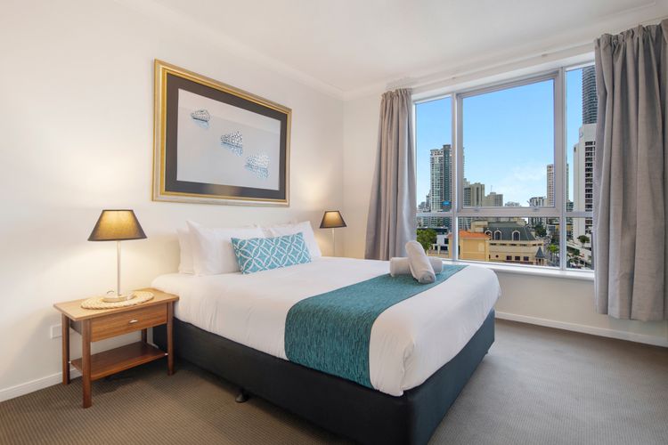 Chevron Renaissance – Spacious 2 Bedroom Haven